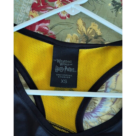 Women’s universal Studios Harry Potter Hufflepuff Tank top XS Running Black - Picture 5 of 6